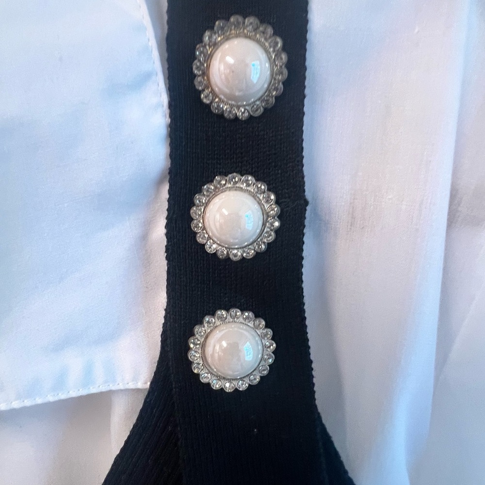 New Look Black Ribbed Button Strap Top - Picture 8 of 10